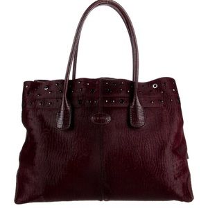 Burgundy Tod’s tote